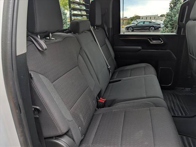 Used 2025 Chevrolet Silverado 2500 LT w/ Convenience Package AWD/4WD image 17