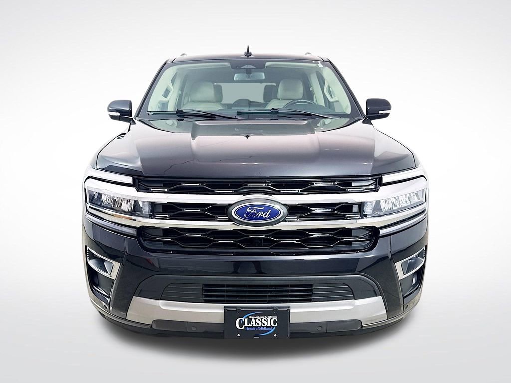Used 2024 Ford Expedition Limited image 2