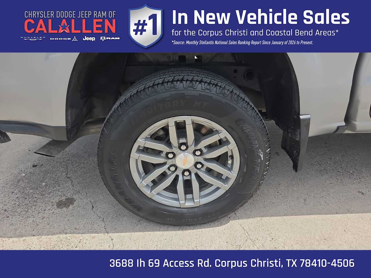 Used 2024 Chevrolet Colorado LT w/ Advanced Trailering Package AWD/4WD image 16