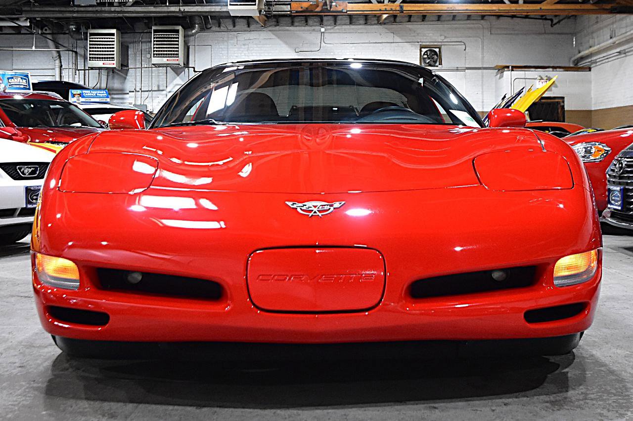 Used 2003 Chevrolet Corvette Coupe w/ Preferred Equipment Group image 5