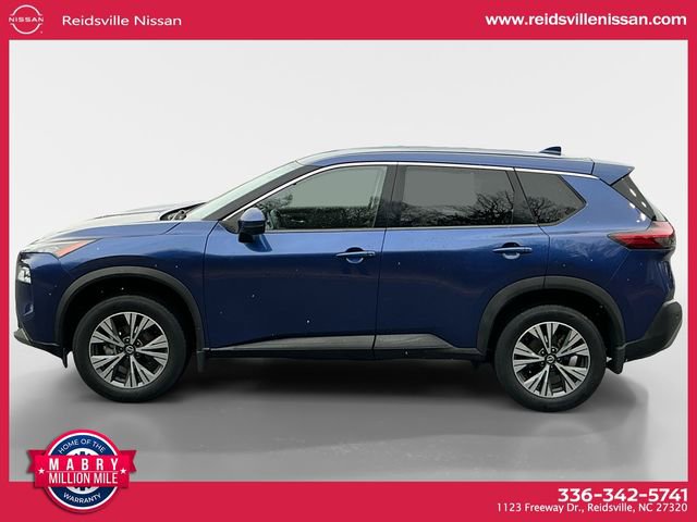 Used 2021 Nissan Rogue SV image 3