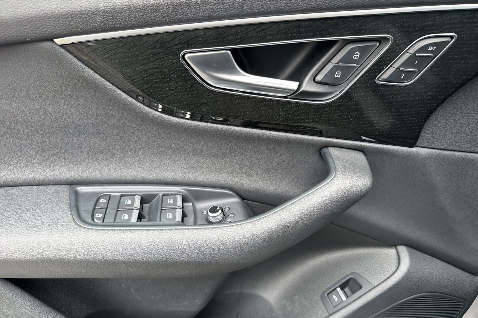 Used 2021 Audi Q7 2.0T Premium Plus w/ Premium Plus Package image 12