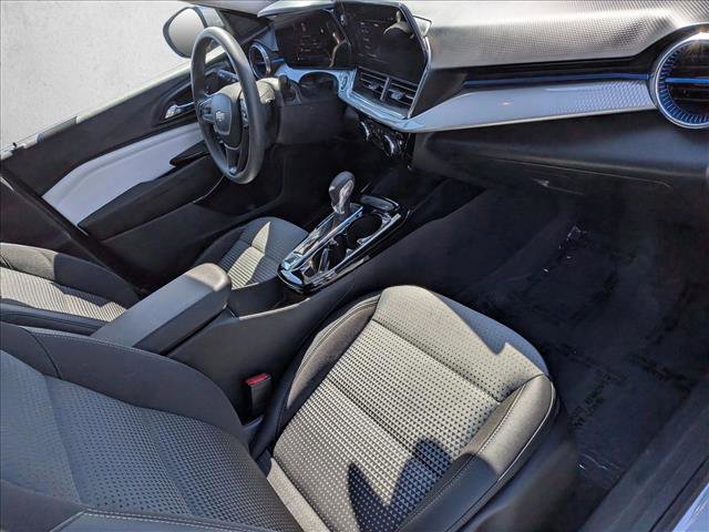 Used 2025 Chevrolet Trax LT image 21