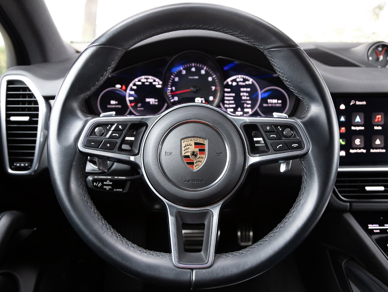 Certified 2023 Porsche Cayenne S Platinum AWD/4WD image 13