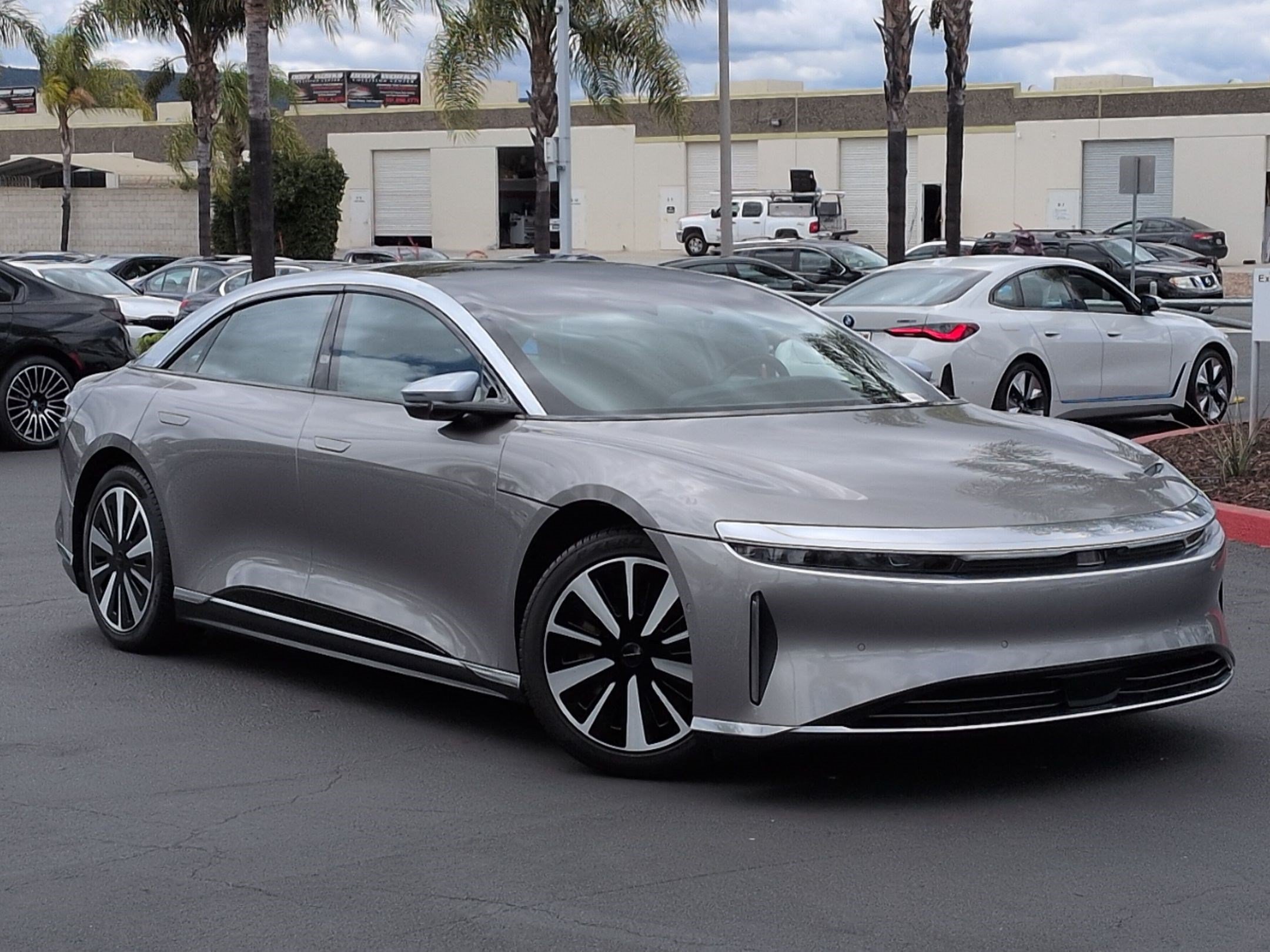 Used 2023 Lucid Air Grand Touring AWD/4WD image 2