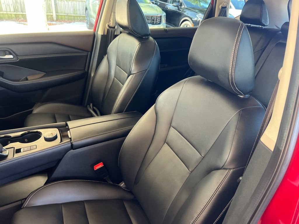 Certified 2023 Nissan Rogue SL w/ SL Premium Package AWD/4WD image 5