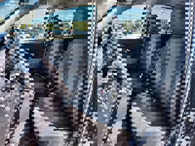 Used 2015 MAZDA MAZDA5 Sport image 17