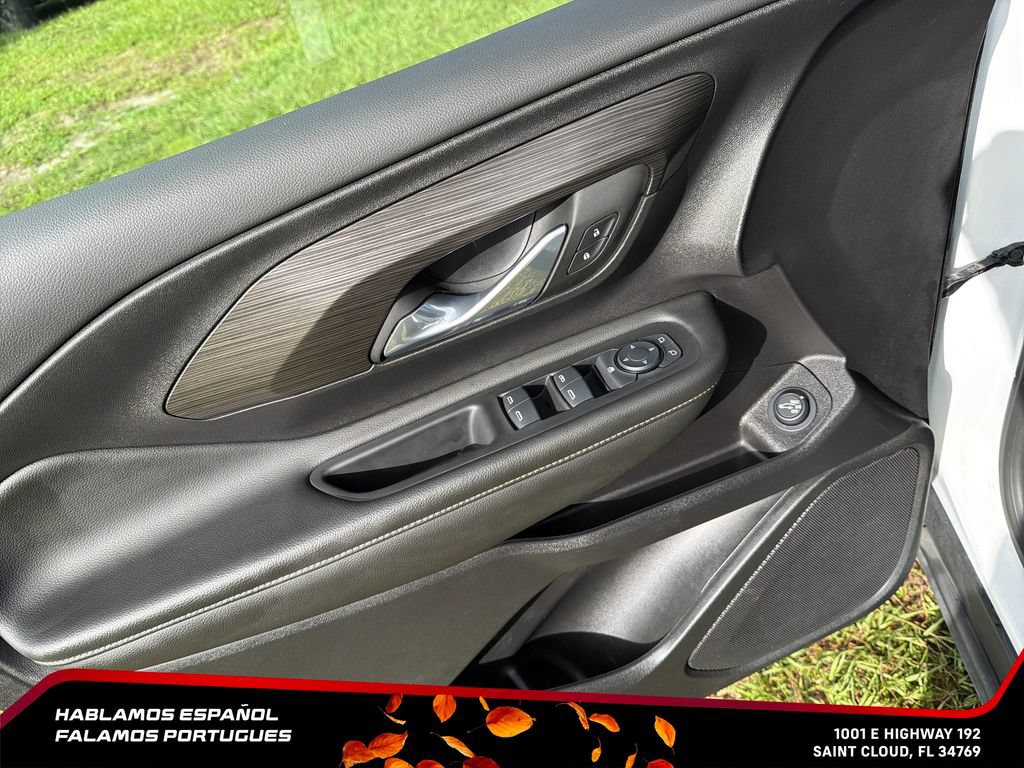 Certified 2024 GMC Terrain SLE w/ Driver Convenience Package FWD image 13