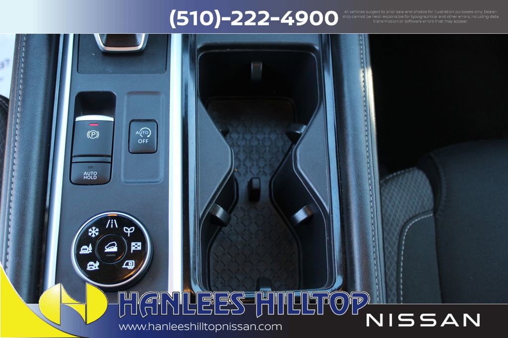 Used 2024 Nissan Pathfinder SV image 22