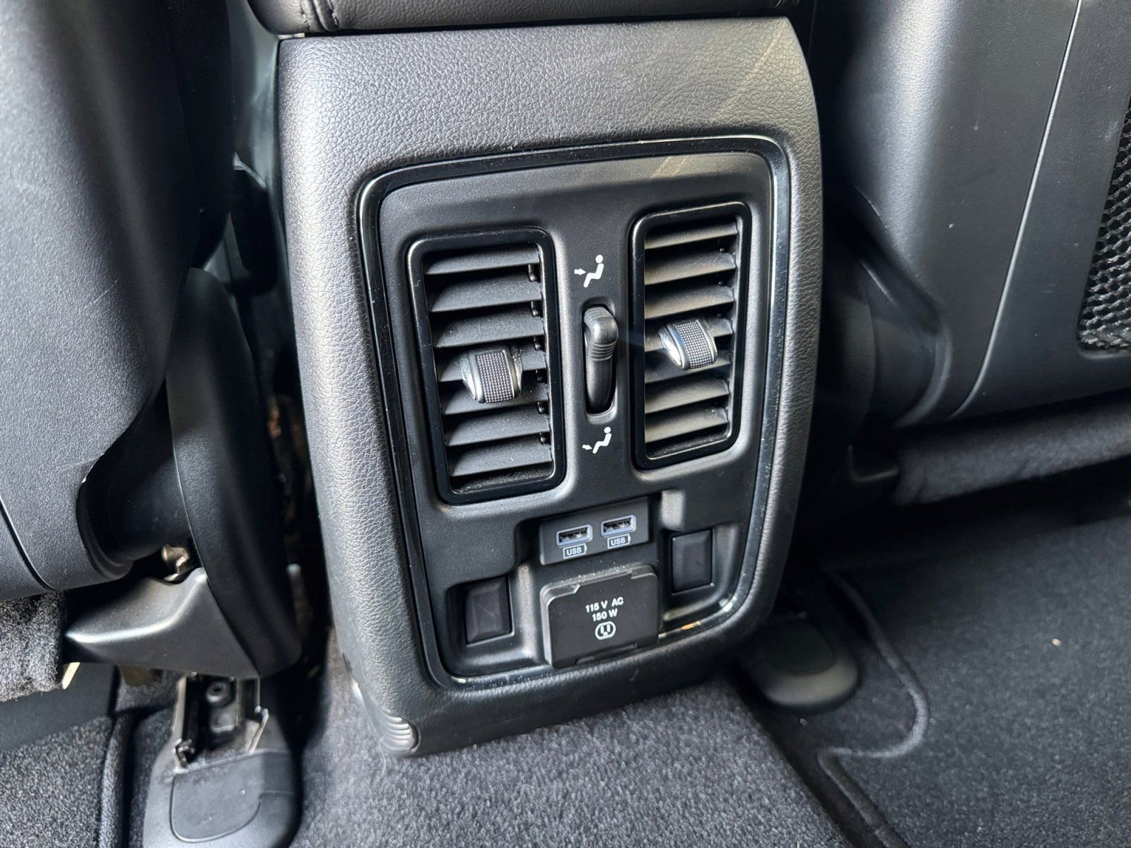 Used 2021 Jeep Grand Cherokee Limited w/ Premium Lighting Group image 18