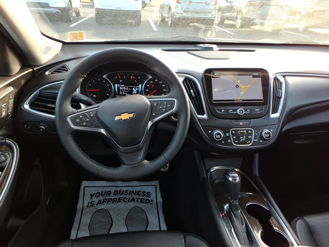 Used 2017 Chevrolet Malibu Premier image 9