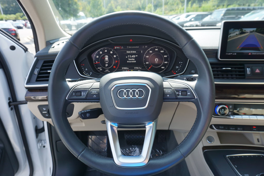 Used 2020 Audi Q5 2.0T Premium Plus w/ Premium Plus Package AWD/4WD image 15