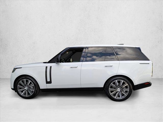 Used 2023 Land Rover Range Rover SE image 9