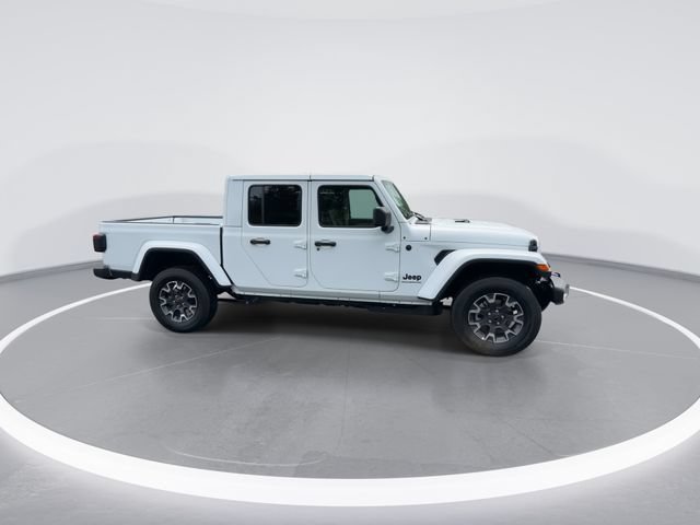 New 2026 Jeep Gladiator Sport AWD/4WD image 9