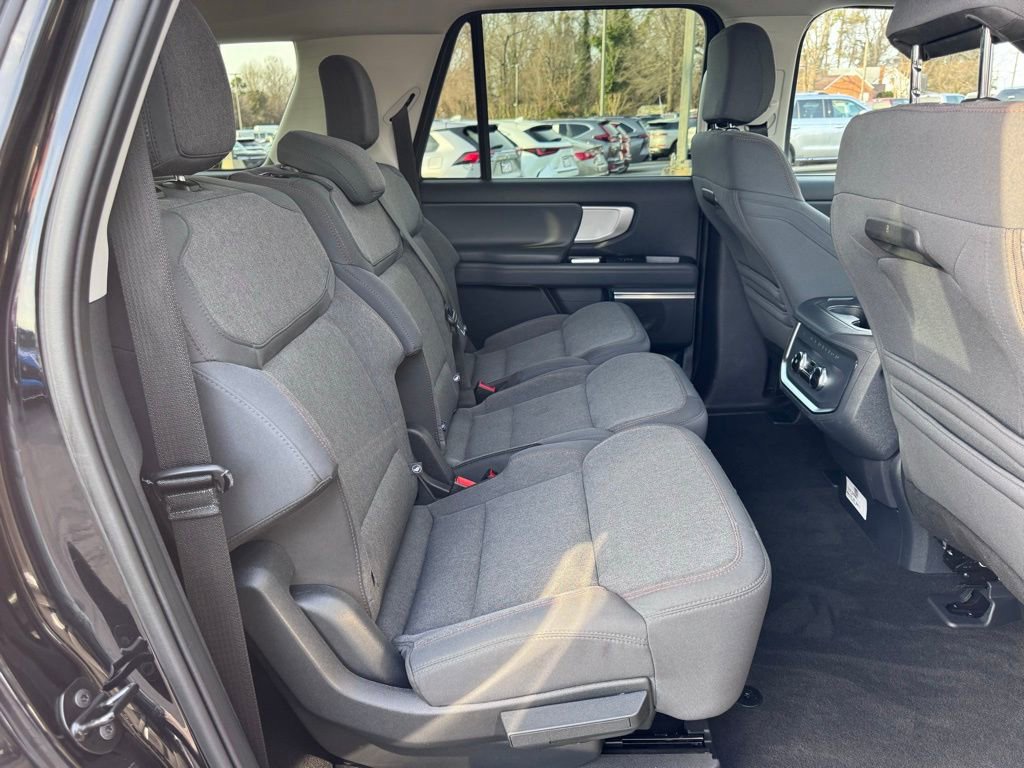 Used 2025 Ford Expedition Max Active image 29