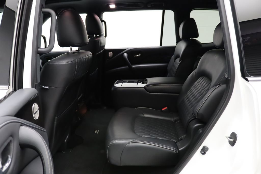 Used 2024 INFINITI QX80 Sensory image 19