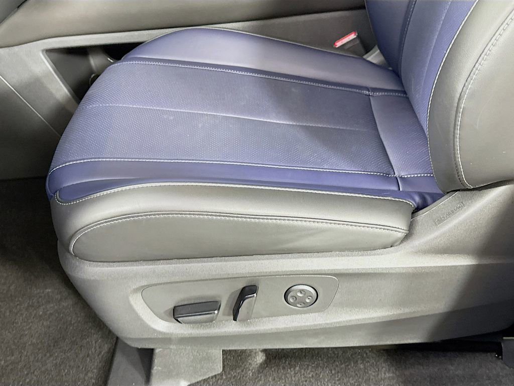 Used 2026 INFINITI QX60 Sport w/ Dark Cargo Package image 24