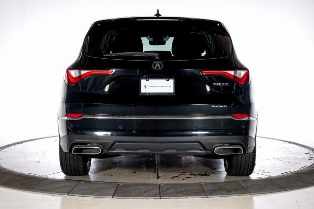 Used 2023 Acura MDX SH-AWD w/ Technology Package image 4