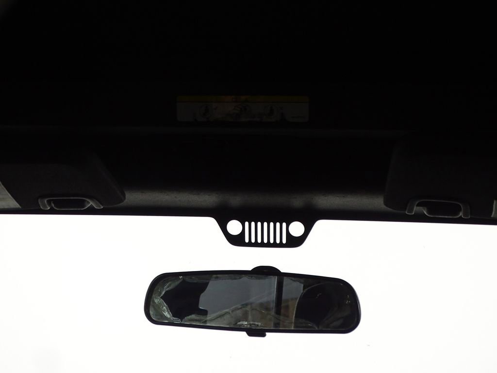 Used 2016 Jeep Wrangler Unlimited Sport image 22