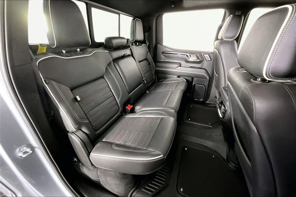 Certified 2023 GMC Sierra 1500 AT4X image 26