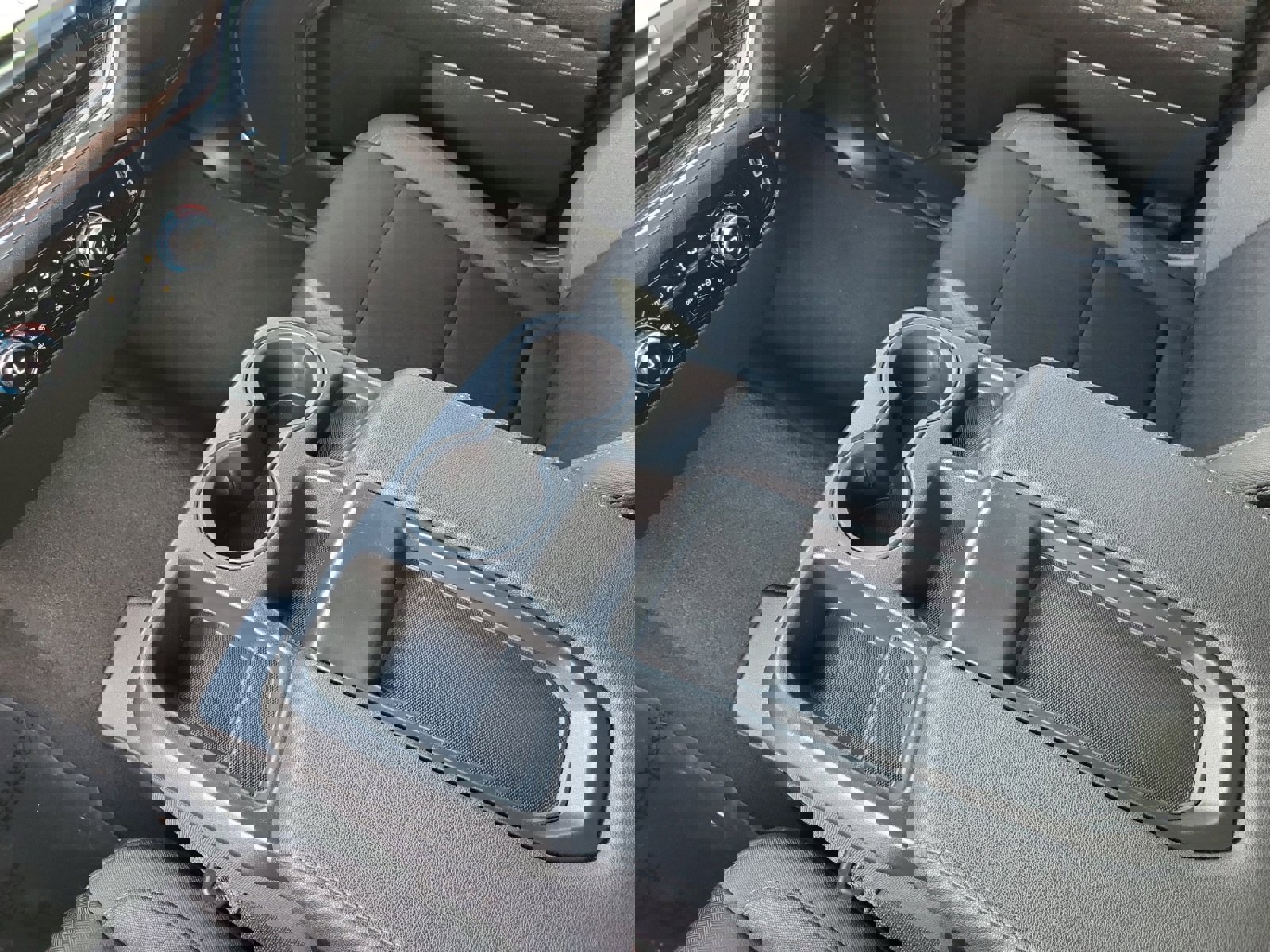 Used 2023 GMC Sierra 1500 SLE image 16