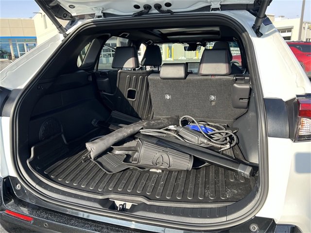 Used 2025 Toyota RAV4 XSE w/ Premium Package image 18