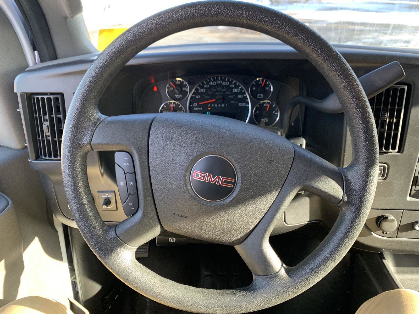Used 2024 GMC Savana 2500 w/ Driver Convenience Package image 15