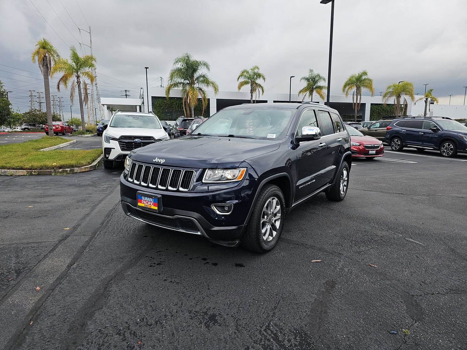 Used 2016 Jeep Grand Cherokee Limited image 3