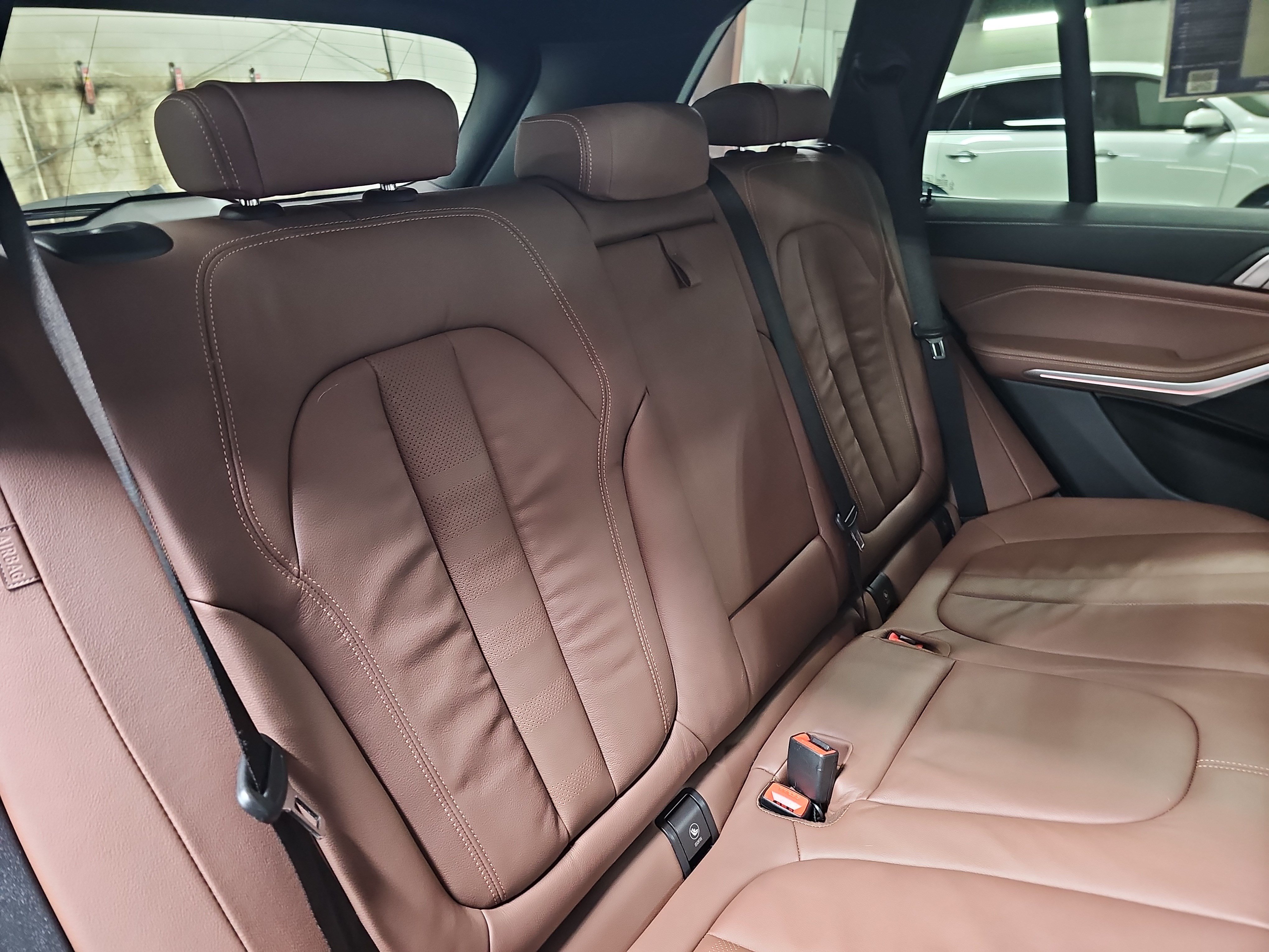 Used 2020 BMW X5 xDrive40i w/ Premium Package AWD/4WD image 12