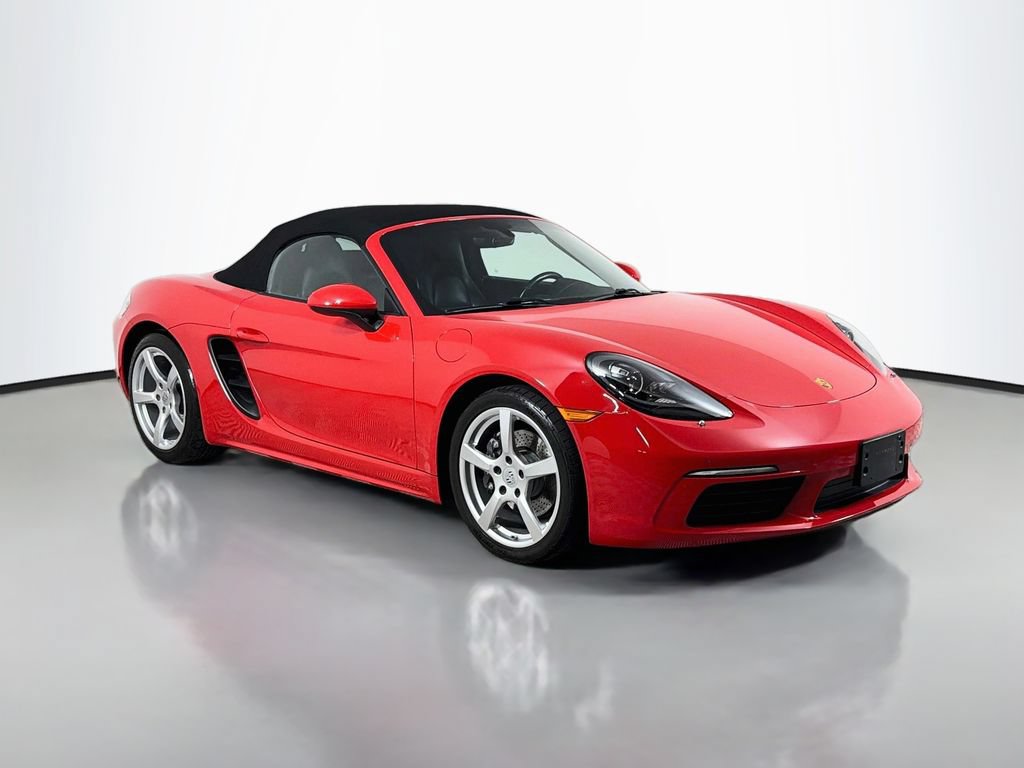Used 2023 Porsche 718 Boxster RWD image 3