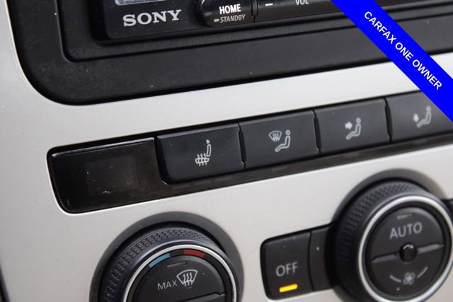 Used 2015 Volkswagen Eos Executive image 36