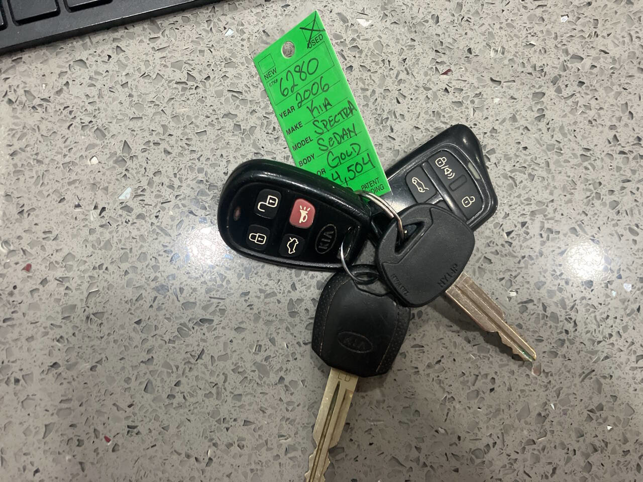 Used 2006 Kia Spectra EX FWD image 5
