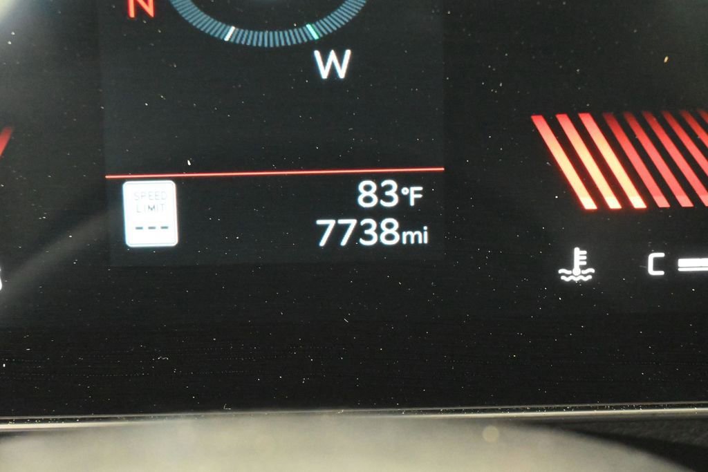 Used 2025 Kia K5 GT-Line w/ GT-Line Premium Package FWD image 33