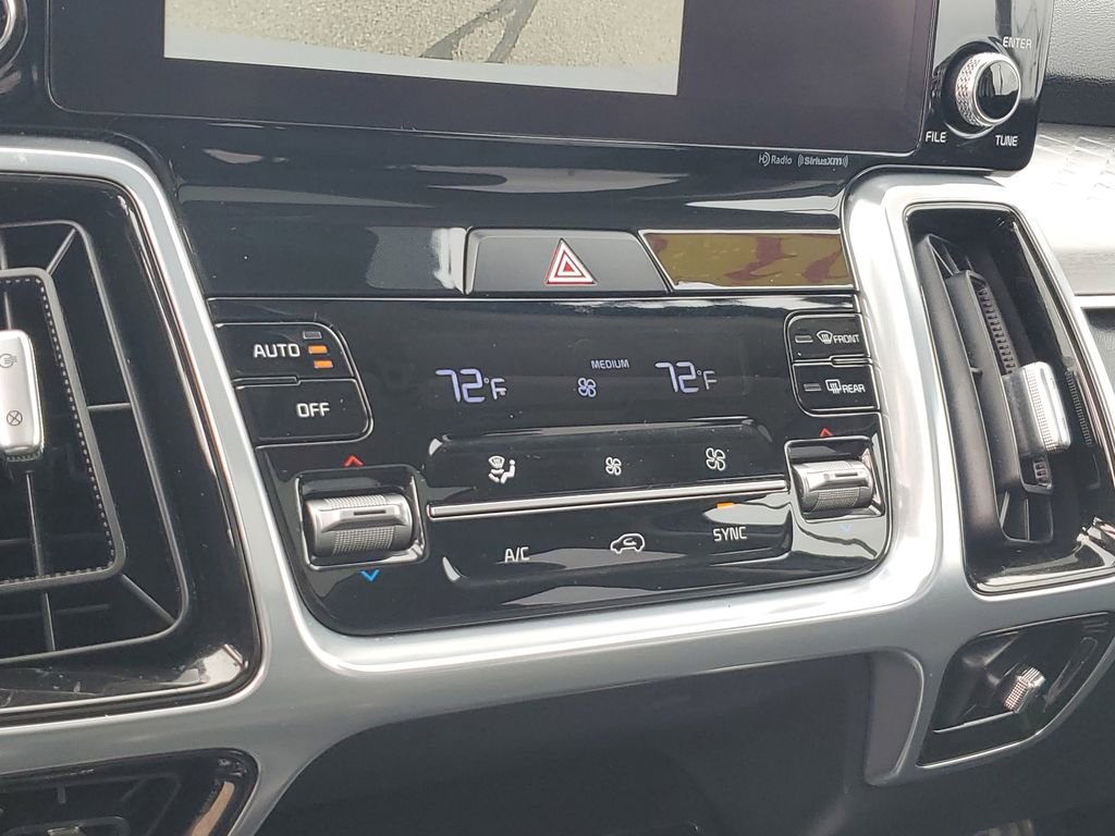 Used 2023 Kia Sorento SX image 25