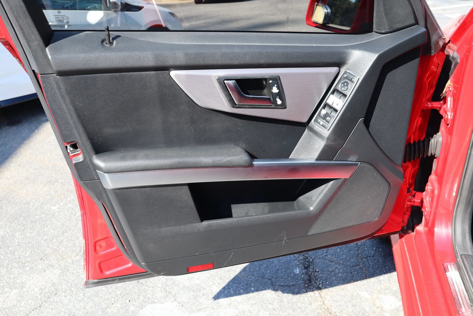 Used 2012 Mercedes-Benz GLK 350 2WD image 7
