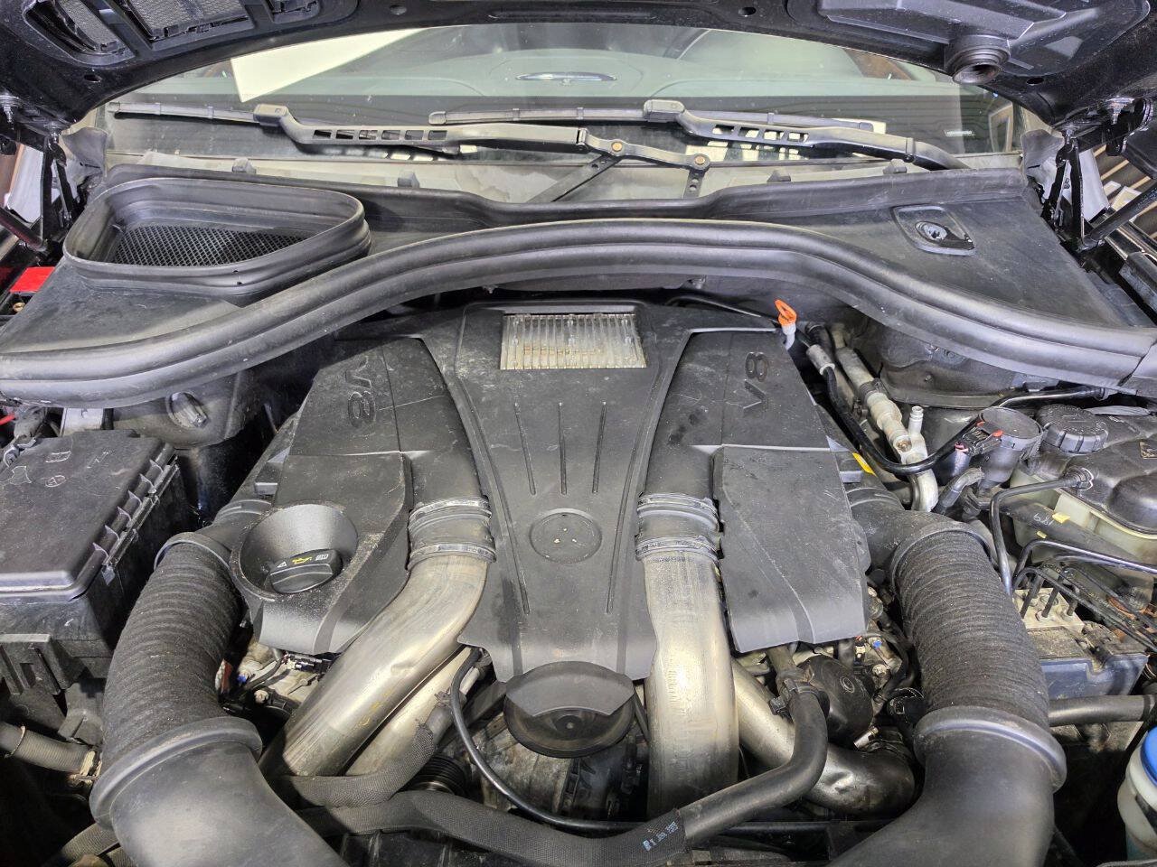 Used 2013 Mercedes-Benz ML 550 4MATIC image 31