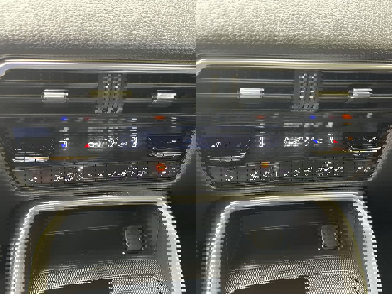 Certified 2025 MAZDA CX-90 3.3 Turbo w/ Premium Sport Pkg image 30