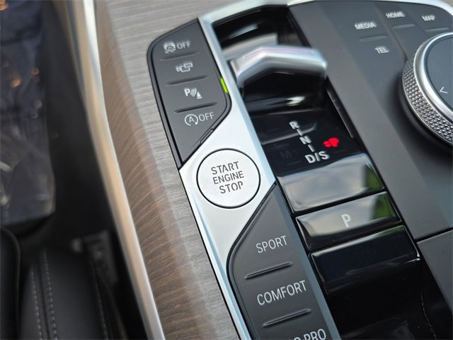 Used 2025 BMW 330i Sedan image 26