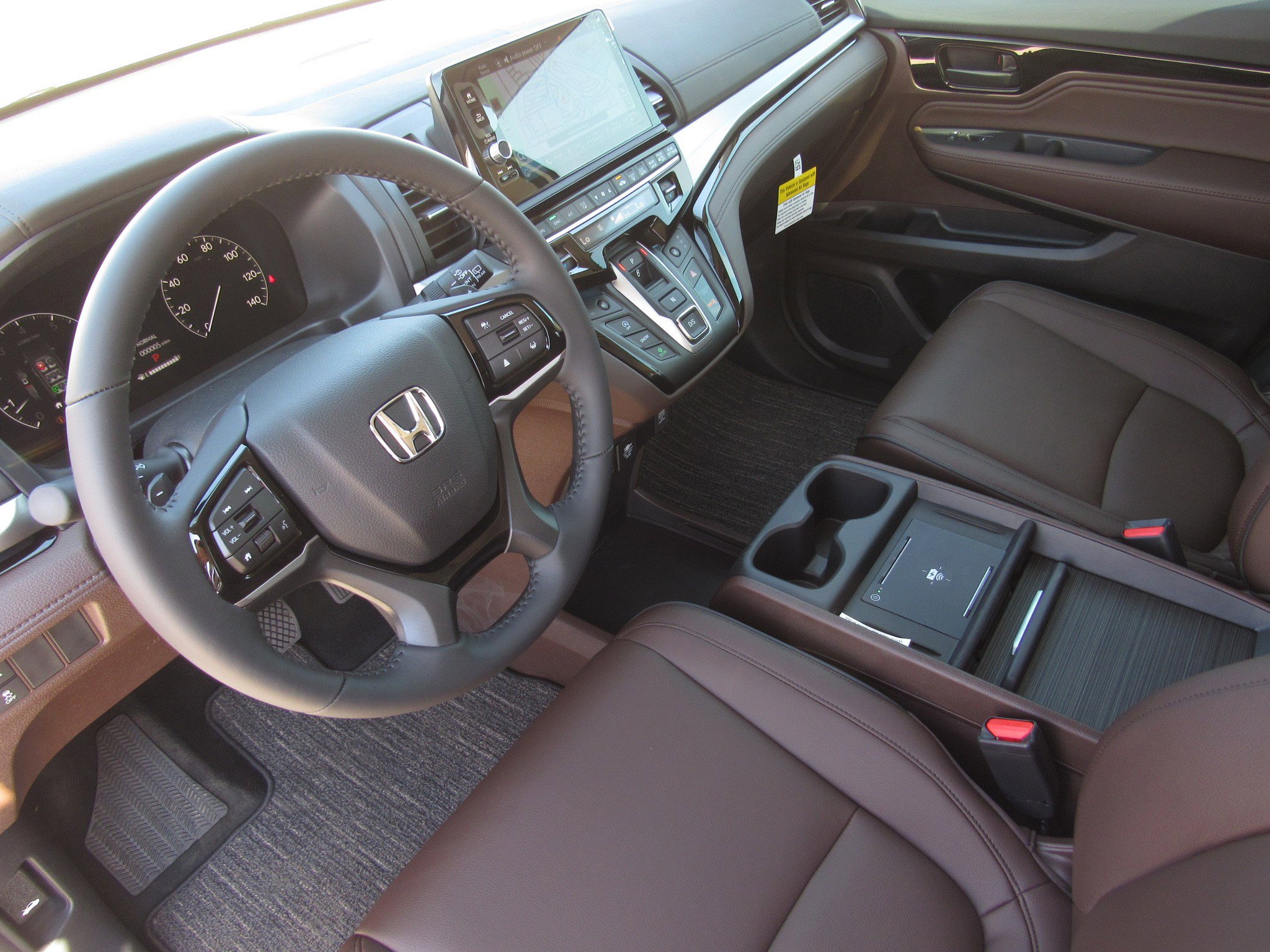 New 2026 Honda Odyssey Touring image 17