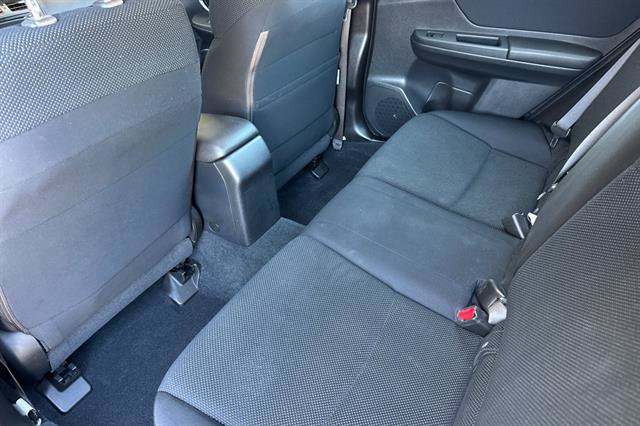 Used 2012 Subaru Impreza 2.0i Premium AWD/4WD image 12