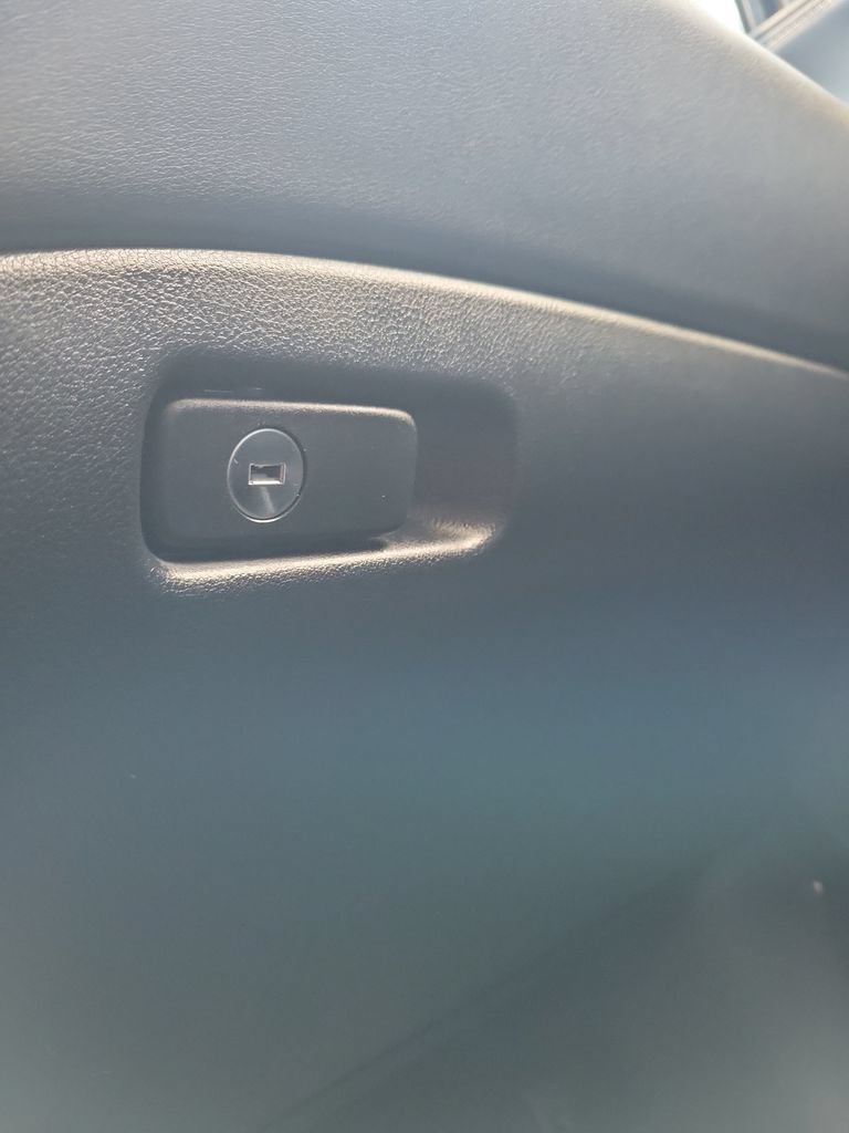 Used 2025 Lexus RX 350 Premium Plus w/ Accessory Package FWD image 38