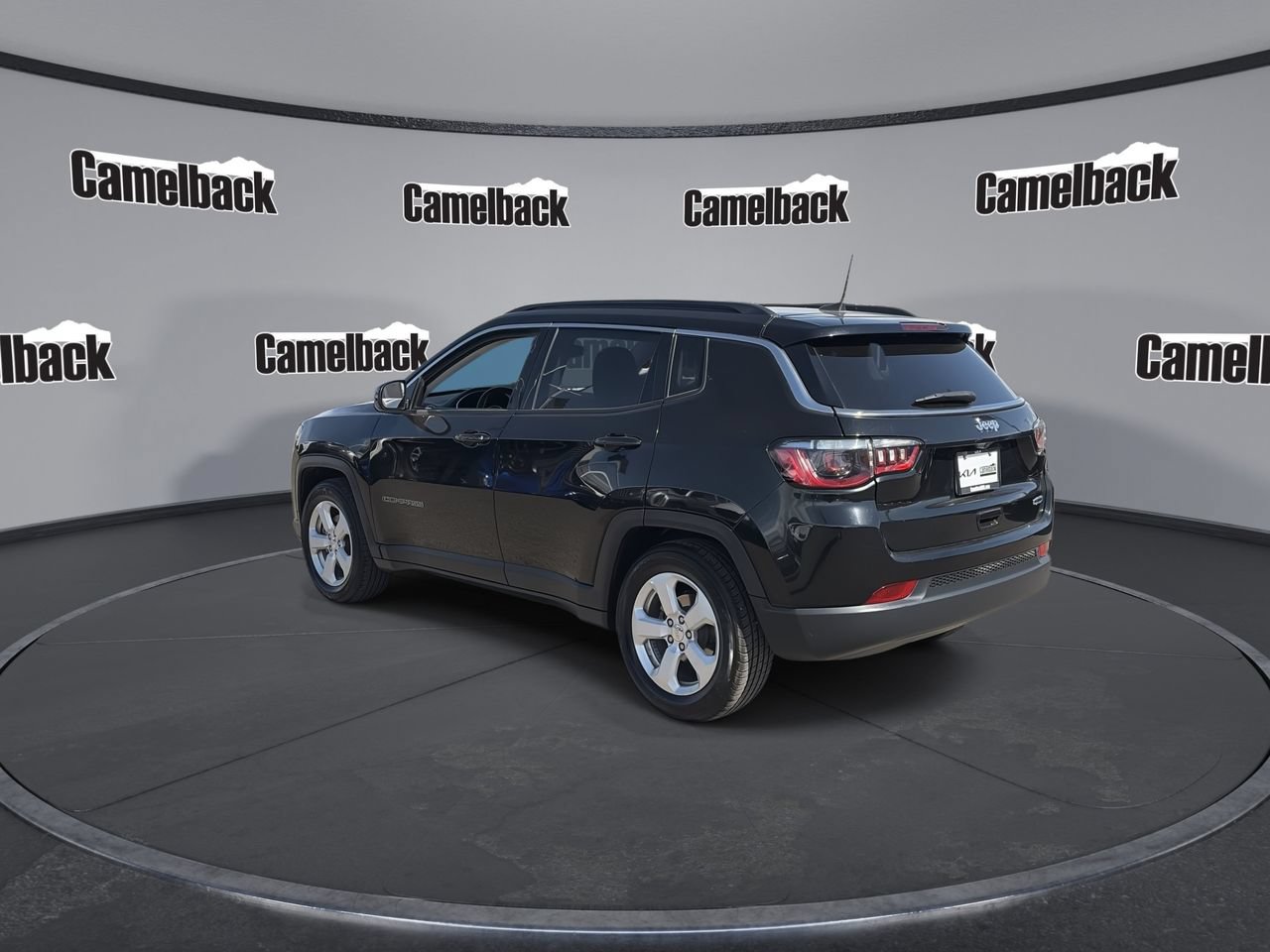Used 2021 Jeep Compass Latitude w/ Sun and Sound Group FWD image 5