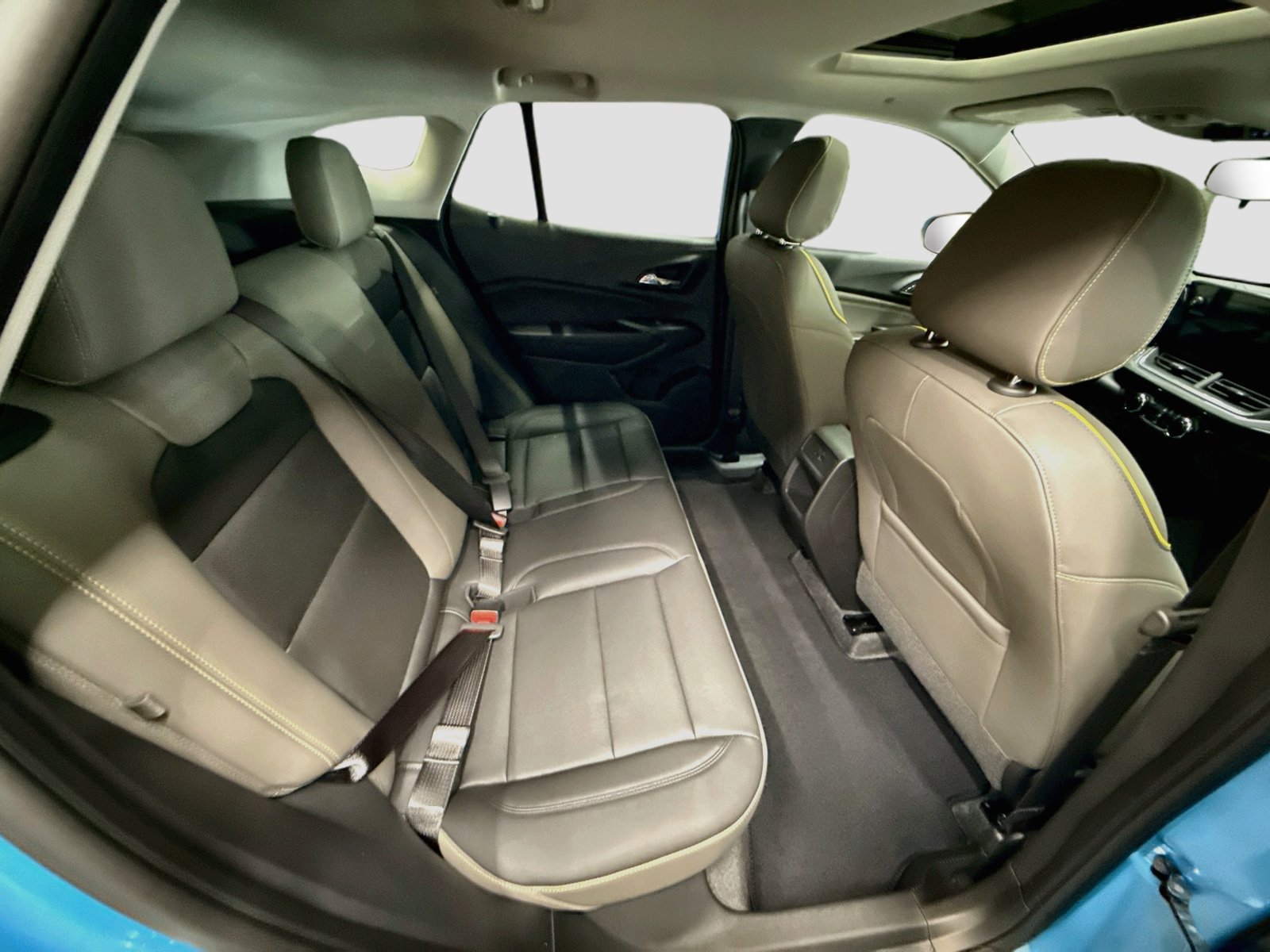 New 2026 Chevrolet Trax ACTIV w/ Sunroof Package FWD image 30