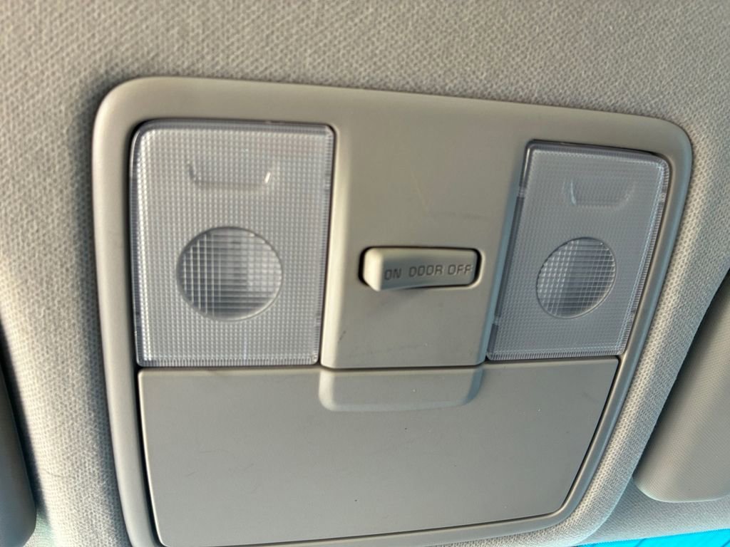 Used 2018 Kia Forte S image 12