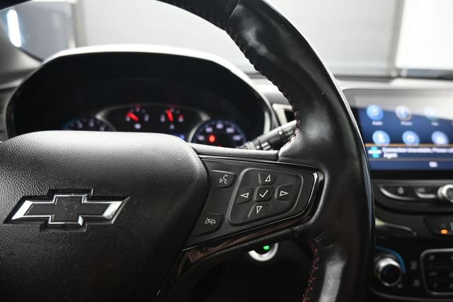 Used 2022 Chevrolet Equinox RS w/ RS Leather Package AWD/4WD image 17