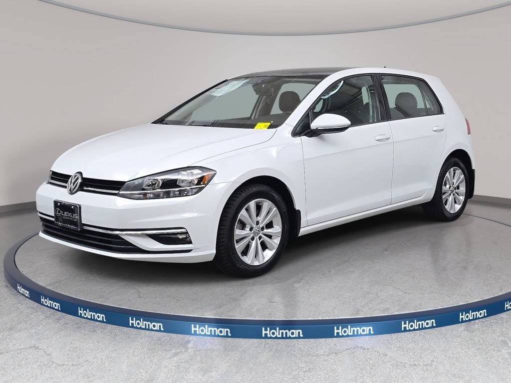 Used 2019 Volkswagen Golf SE FWD image 1