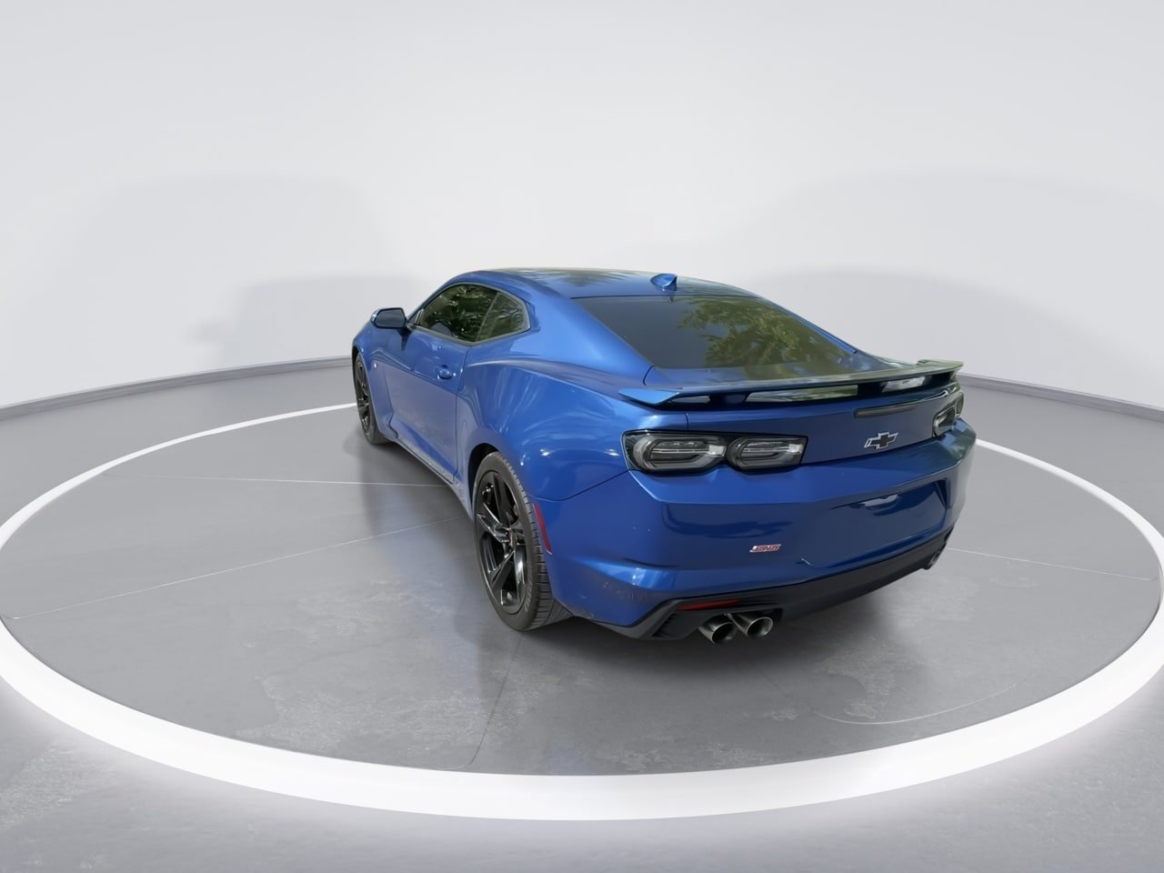 Used 2022 Chevrolet Camaro SS RWD image 14