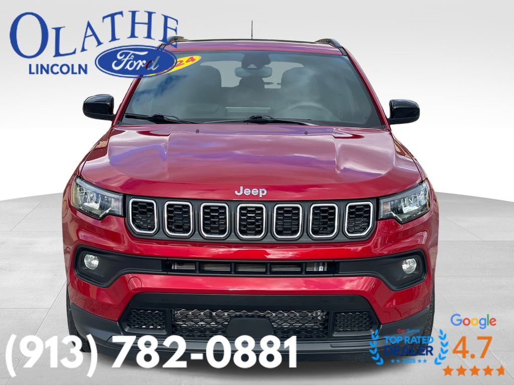 Used 2024 Jeep Compass Latitude w/ Sun and Sound Group image 8