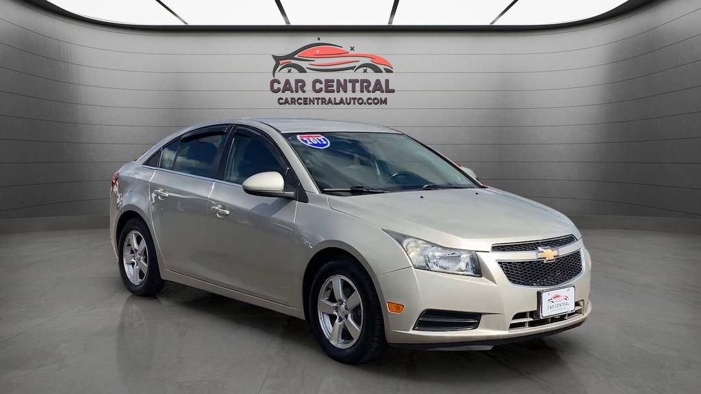 Used 2013 Chevrolet Cruze LT image 7