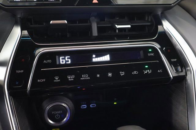 Certified 2024 Toyota Venza Limited AWD/4WD image 21
